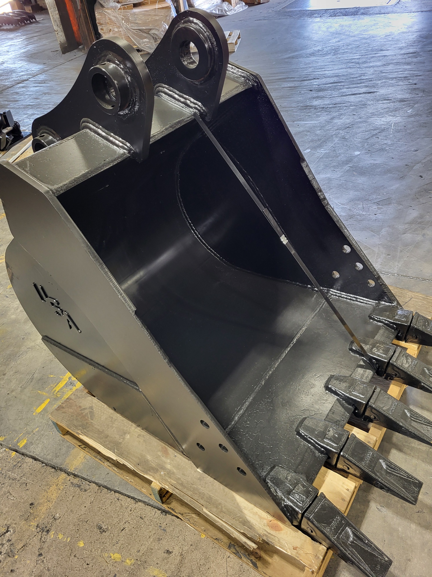 eb2436c312 excavator bucket