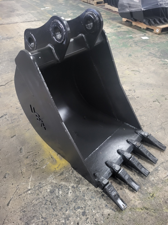 24 inch excavator bucket fits bobcat E80 E85