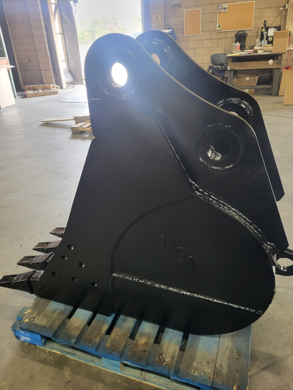 24 inch excavator bucket fits machines 40000 5000 lbs 2